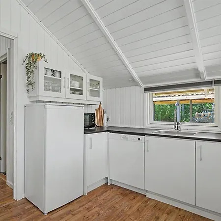 Feriehus Troen - 400m From The Sea By Interhome Otterup